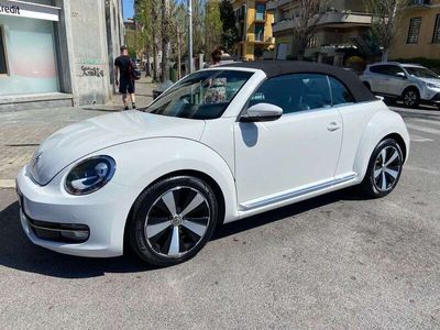 usata VW Maggiolino 1.6 tdi Design 105cv