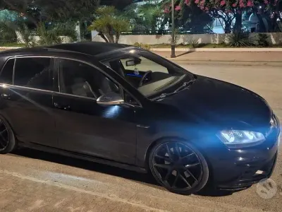 Usado VW Golf VII R 300 CV (220 kW) 2016 Negro Berlina