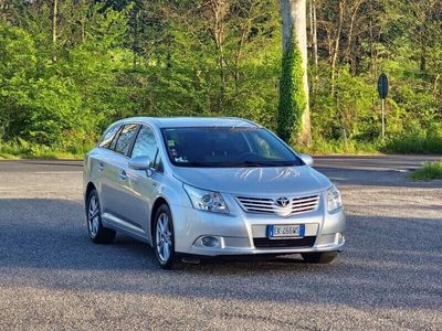 usata Toyota Avensis 2.2 D-Cat aut. Wagon Style Safety 1