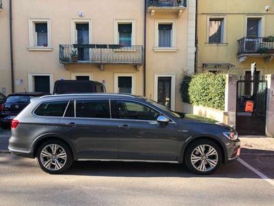 VW Passat Alltrack