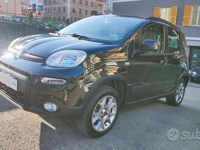 Usata Fiat Panda 4x4 S 75 CV (55 kW) 2014 Nero Utilitaria