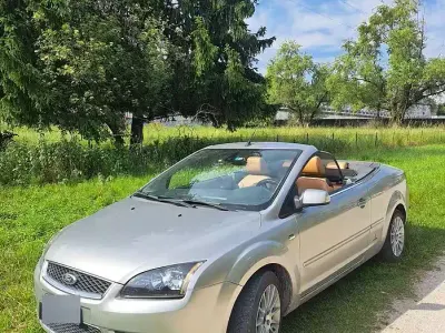 Usata Ford Focus Cabriolet 136 CV (100 kW) 2007 Grigio Cabrio