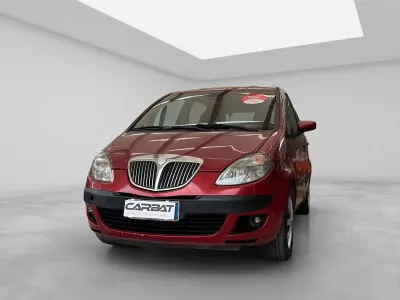 Usata Lancia Musa 69 CV (50 kW) 2005 Rosso Monovolume