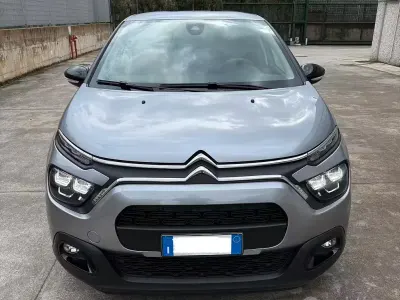 Usata Citroën C3 PureTech 110 CV (80 kW) 2024 Grigio Berlina