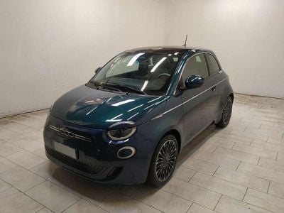 Usata Fiat 500e La Prima 86 kW (118 CV) 2021 Blu Berlina