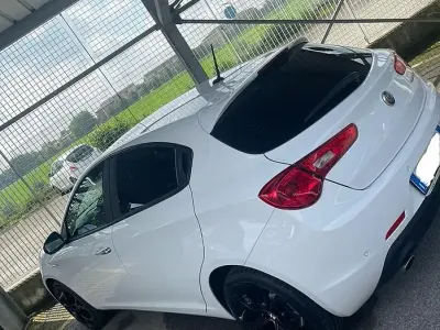 Usata Alfa Romeo Giulietta 120 CV (88 kW) 2019 Bianco Utilitaria