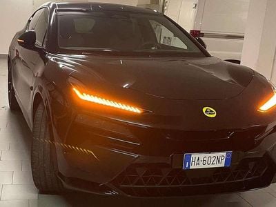 Usata Lotus Eletre 139 kW (190 CV) 2025 Nero SUV