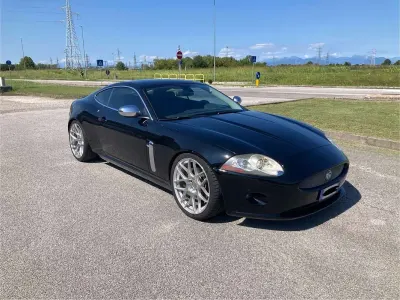 Usata Jaguar XK 298 CV (219 kW) 2009 Nero Coupé