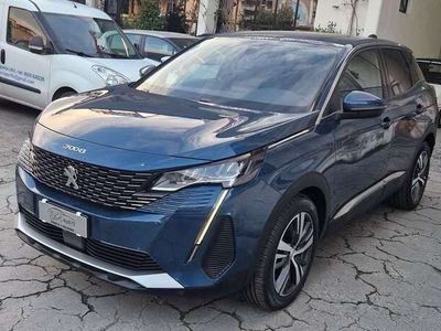 Usata Peugeot 3008 Allure 131 CV (96 kW) 2021 Blu/azzurro SUV