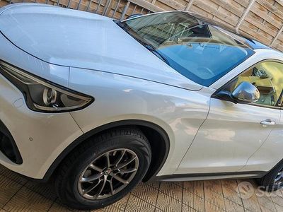 Usata Alfa Romeo Stelvio 180 CV (132 kW) 2018 Bianco SUV