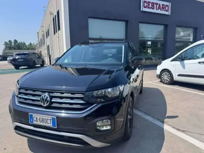 Usata VW T-Cross Style 95 CV (69 kW) 2020 Nero SUV