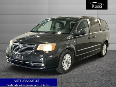 Usata Lancia Voyager Platinum 163 CV (119 kW) 2012 Monovolume