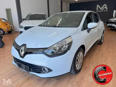 Usata Renault Clio IV Zen 75 CV (55 kW) 2015 Bianco Berlina