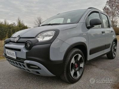 Usata Fiat Panda Cross Cross 69 CV (50 kW) 2021 Grigio Utilitaria