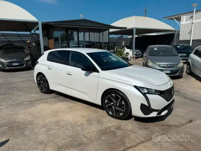 Usata Peugeot 308 GT 131 CV (96 kW) 2022 Bianco Berlina