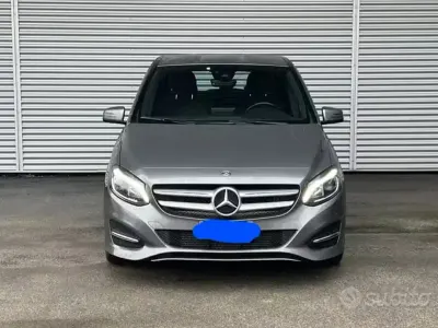 Usata Mercedes B180