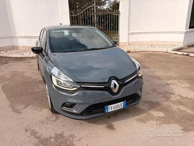 Usata Renault Clio V 2020 Grigio Berlina