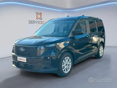 Usata Ford Tourneo Courier Titanium 125 CV (91 kW) 2025 Nero Monovolume