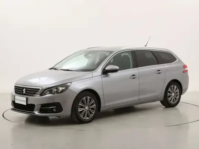 Usata Peugeot 308 SW Allure 131 CV (96 kW) 2021 Grigio Station wagon