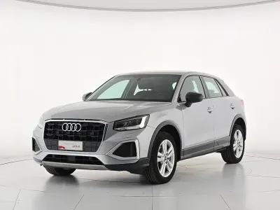 Usata Audi Q2 Admired 116 CV (85 kW) 2021 Argento fioretto metallizzato SUV