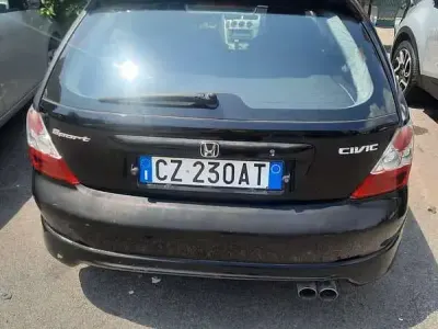 Usata Honda Civic Sport 110 CV (80 kW) 2005 Berlina