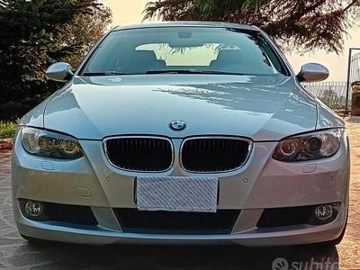 Usata BMW 320 Efficient Dynamics 177 CV (130 kW) 2009 Grigio Coupé