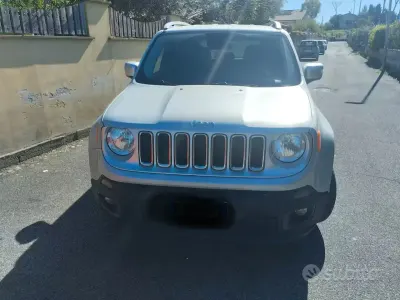 Usata Jeep Renegade 120 CV (88 kW) 2014 Grigio SUV