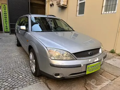 Usata Ford Mondeo 116 CV (85 kW) 2002 Grigio Station wagon