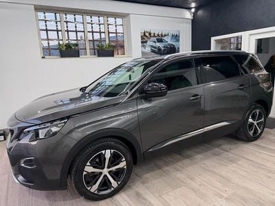 Usata Peugeot 5008 S 130 CV (95 kW) 2019 Grigio SUV
