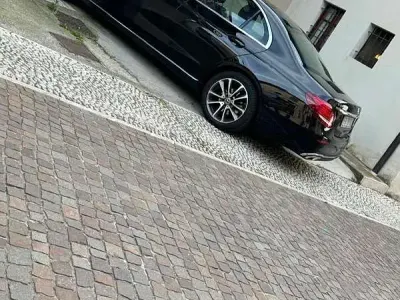 Usata Mercedes E220