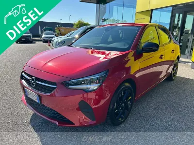 Używany Opel Corsa S 101 KM (74 kW) 2023 Czerwony Hatchback