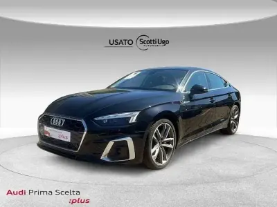 Nuova Audi A5 S-Line 204 CV (150 kW) 2025 Nero mythos metallizzato
