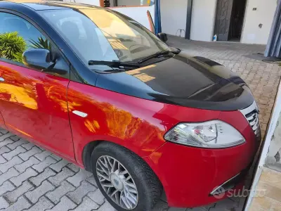 Usata Lancia Ypsilon 60 CV (44 kW) 2013 Utilitaria