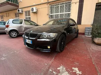Usata BMW 320 Efficient Dynamics 177 CV (130 kW) 2007 Nero Berlina