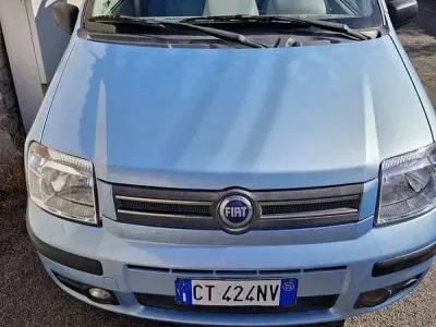 Usata Fiat Panda Dynamic 60 CV (44 kW) 2005 Blu/azzurro Utilitaria