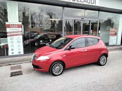 Usata Lancia Ypsilon 69 CV (50 kW) 2012 Bordeaux Utilitaria