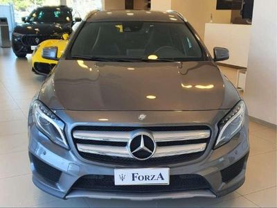 Usata Mercedes GLA200 156 CV (114 kW) 2016 Grigio medio metallizzato SUV