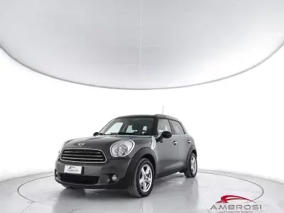 Usata Mini Cooper D Countryman 111 CV (81 kW) 2013 Marrone SUV
