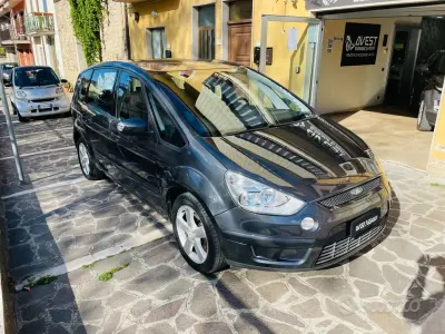 Occasion Ford S-MAX Titanium 140 PK (102 kW) 2009 Grijs MPV