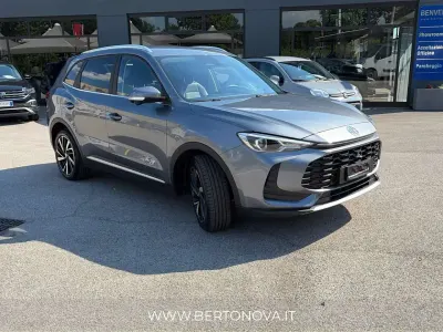 Usata MG ZS Luxury 197 CV (144 kW) 2025 Grigio SUV