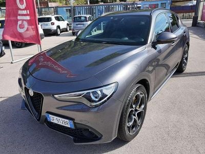 Usata Alfa Romeo Stelvio Veloce 209 CV (153 kW) 2021 Grigio vesuvio SUV