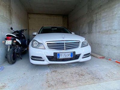 Mercedes C220