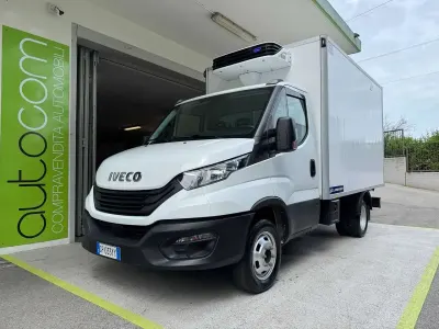 Usata Iveco Daily 160 CV (117 kW) 2023 Bianco Furgone