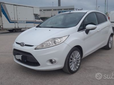 usata Ford Fiesta 1.4 tdi titanium anno 2009