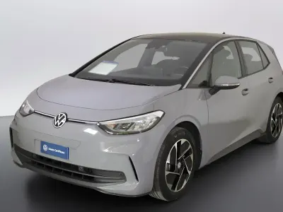 Usata VW ID.3 Life 150 kW (204 CV) 2023 Nero Utilitaria