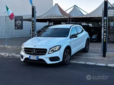 Usata Mercedes GLA200 Premium 136 CV (100 kW) 2019 Bianco SUV
