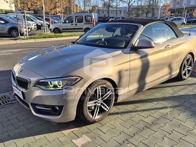 Usata BMW 218 Sport Line 136 CV (100 kW) 2016 Grigio Cabrio