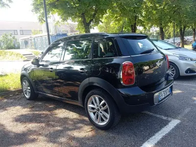 Usata Mini Cooper D Countryman 111 CV (81 kW) 2011 Nero SUV