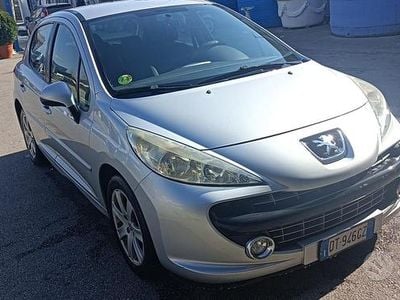 Usata Peugeot 207 90 CV (66 kW) 2008 Grigio Berlina