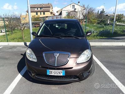 Usata Lancia Ypsilon 77 CV (56 kW) 2009 Utilitaria